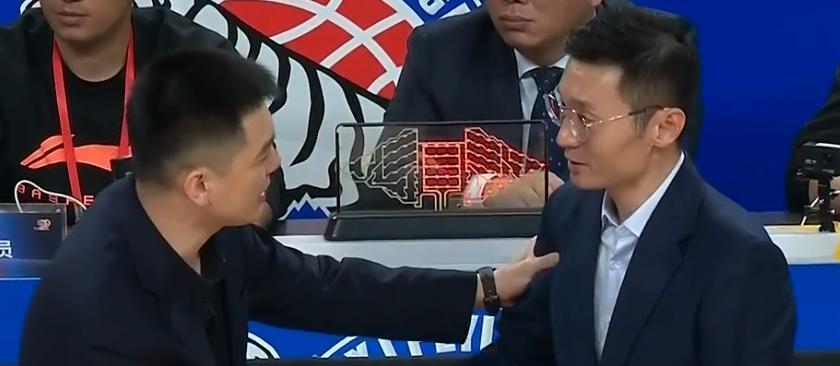 新疆代表队击败对手，晋级全国比赛四强！的简单介绍
