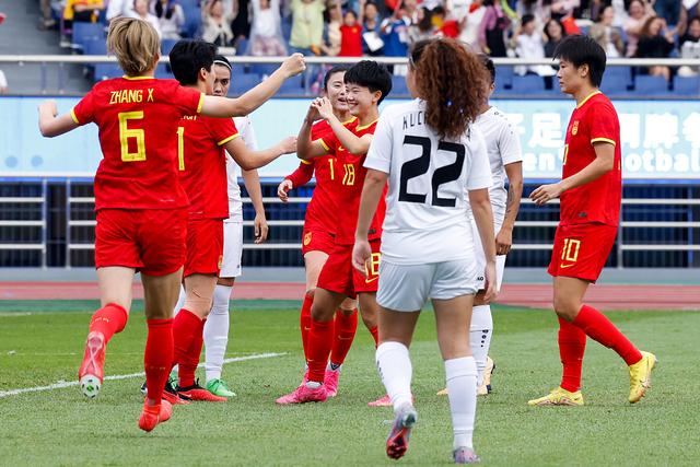 乌克兰女足闯入半决赛，表现抢眼