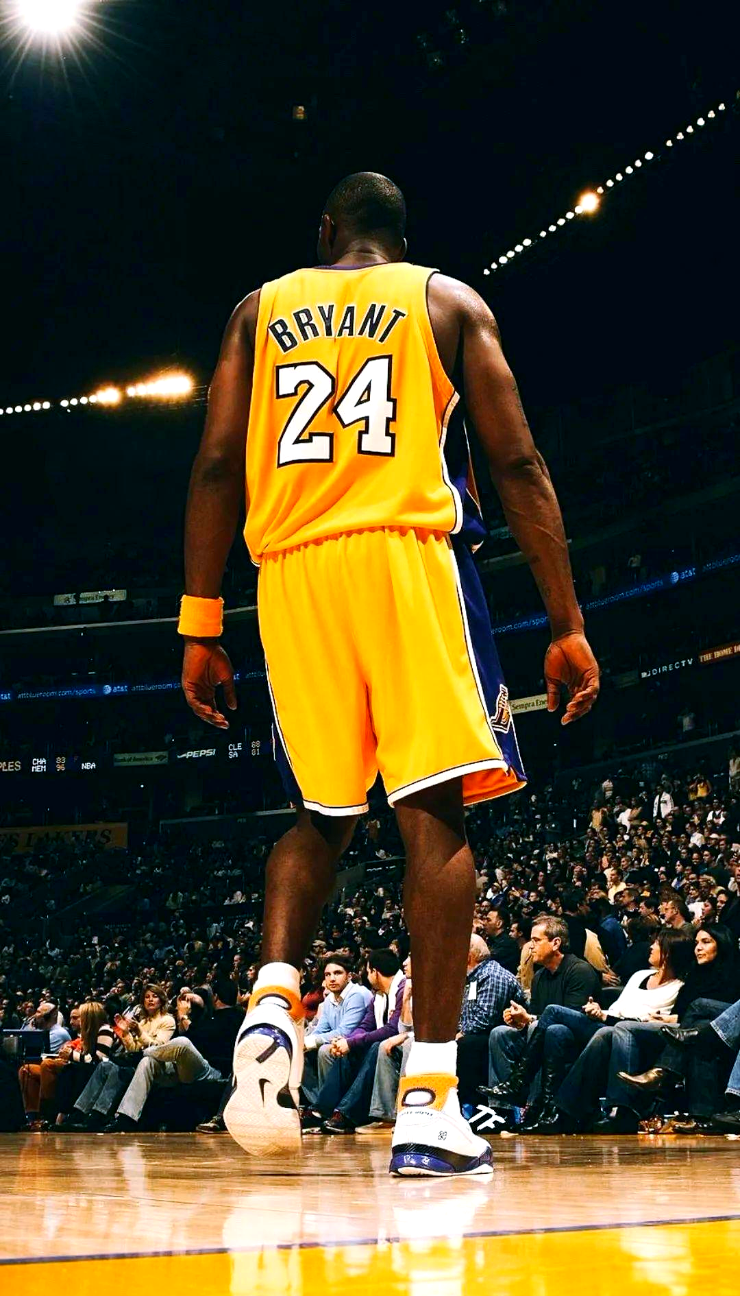 NBA季前赛收官，勇士再胜太阳送别科比的简单介绍