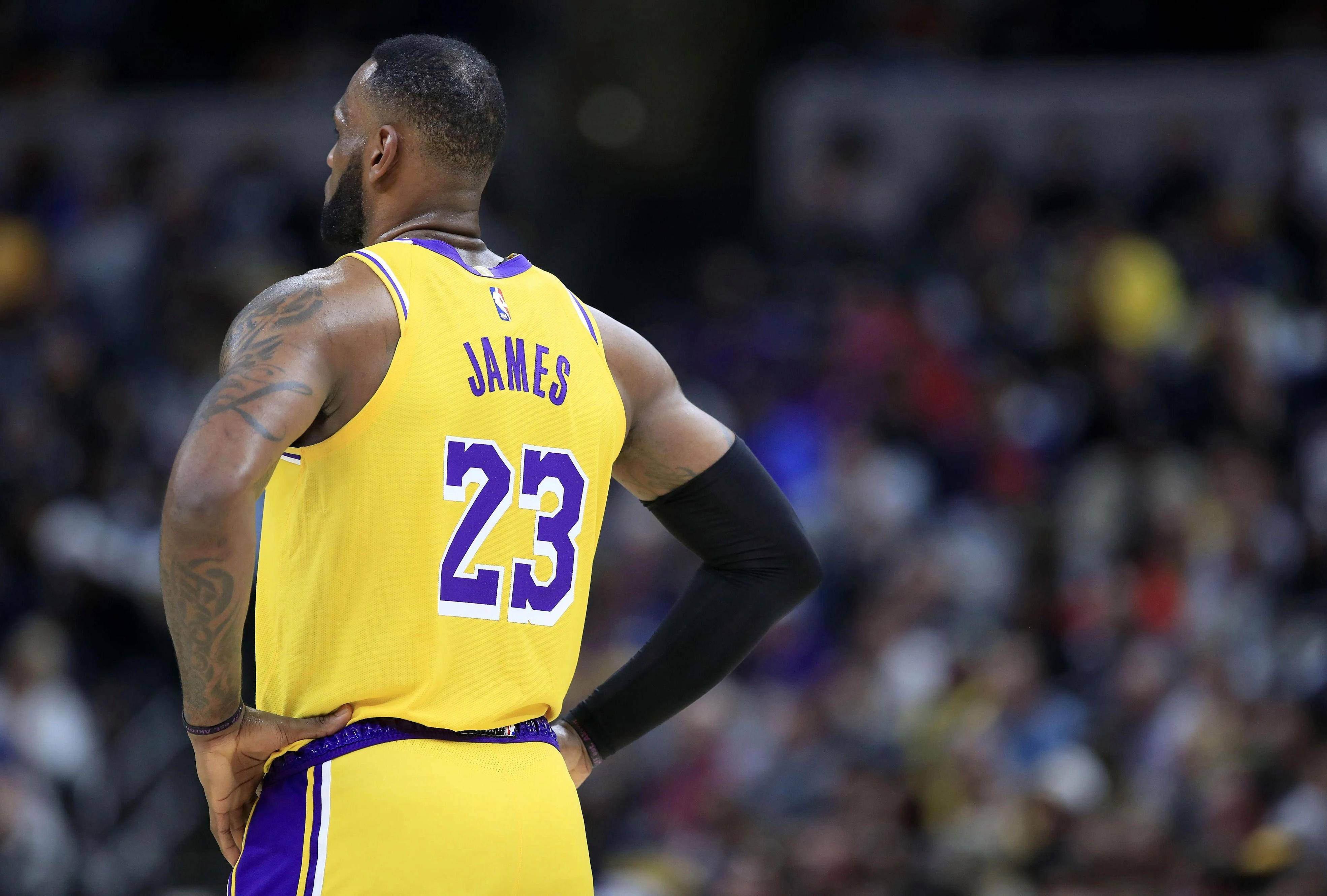 关于NBA季后赛激战:湖人逆转战胜爵士的信息 关于NBA季后赛激战:湖人逆转战胜爵士的信息