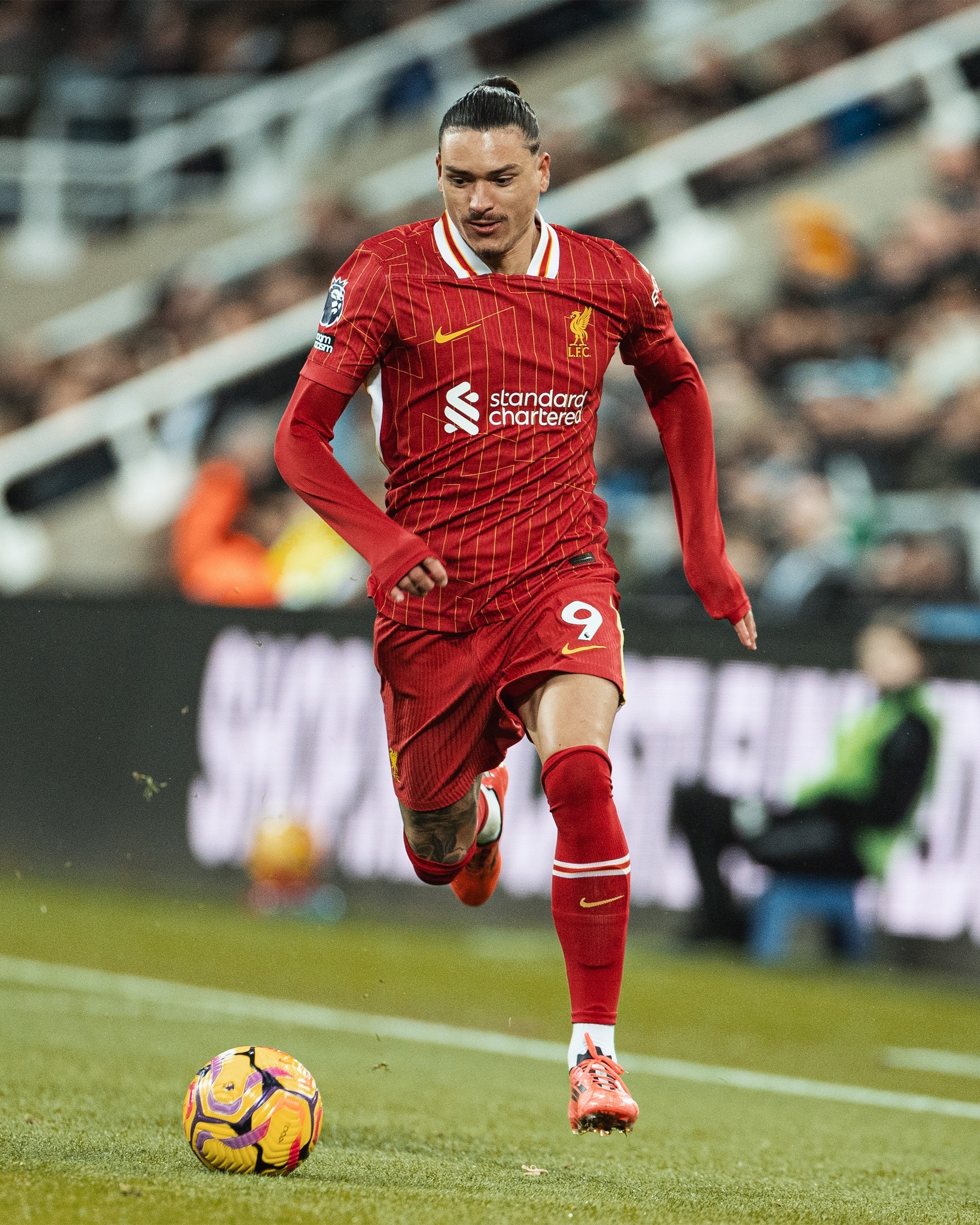 利物浦力克曼城，梅开二度的萨拉赫最佳球员