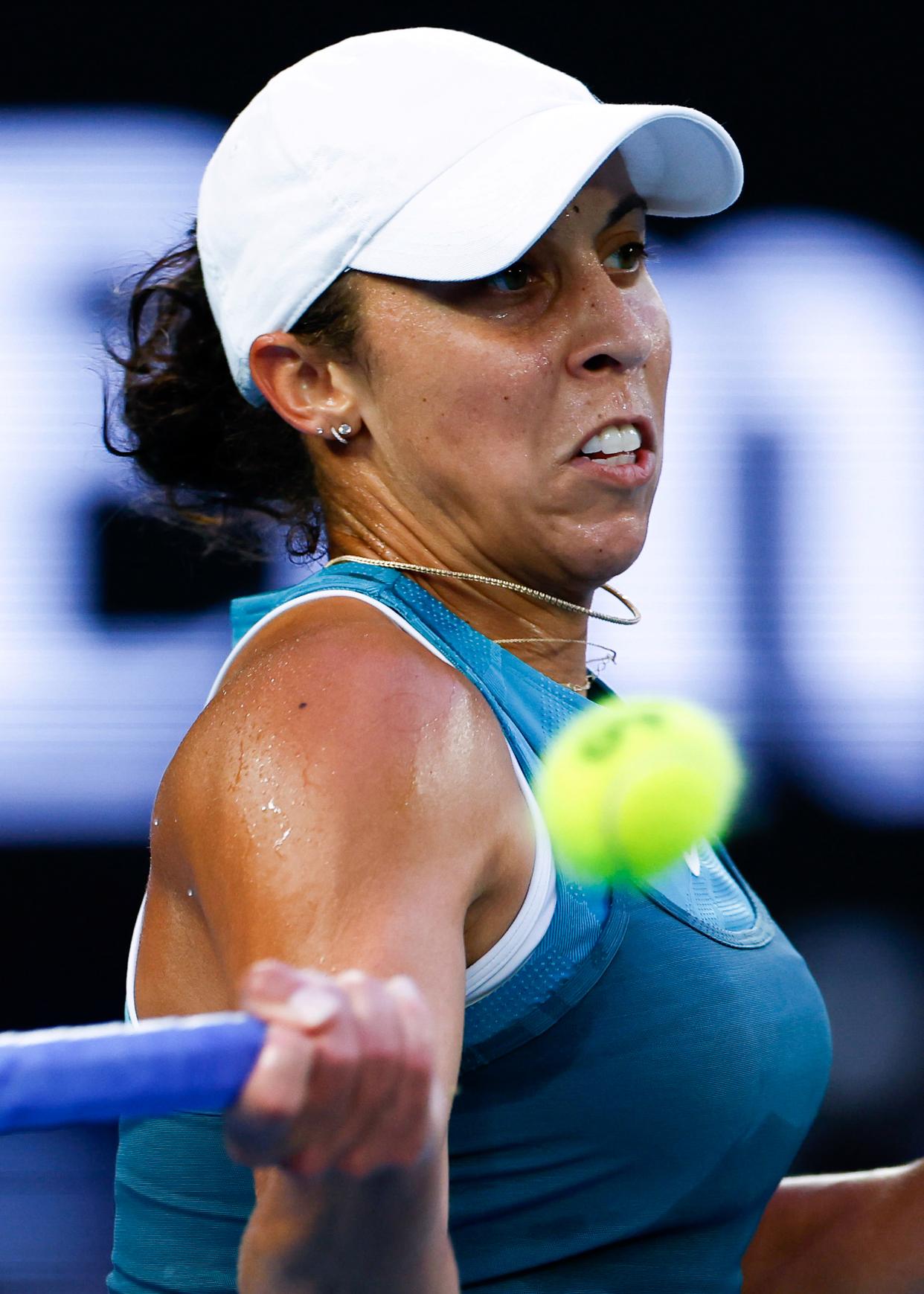 澳洲选手在网球比赛中实现反差优势，达到冠军