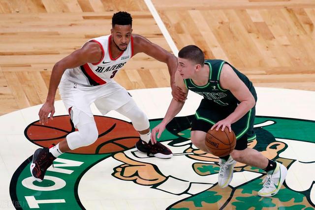 凯尔特人绝杀天津队，麦科勒姆带队取胜的简单介绍